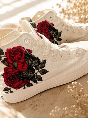 🌹 RAAD white High-Top Sneakers with Red Rose— Women’s Size 8 🌹